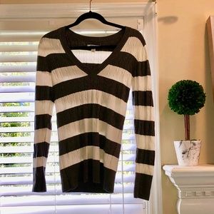 Gray and white v-neck sweater